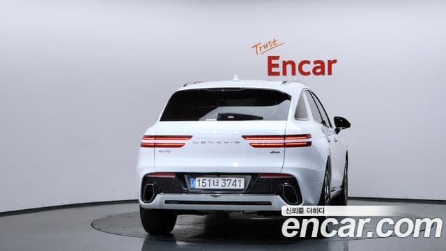 Genesis GV70 2021 — Şəkil 4/20