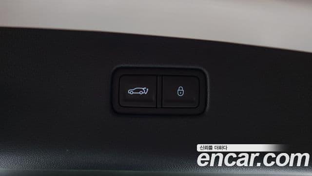 Genesis GV70 2021 — Şəkil 18/20