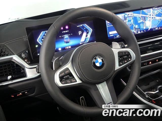 BMW X5 2025 — ფოტო 14/20