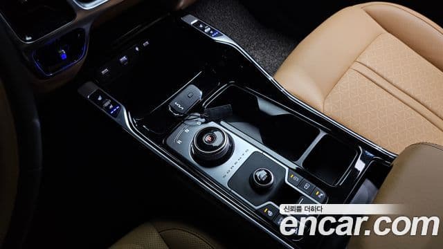 Kia Sorento 2022 — Фото 9/20