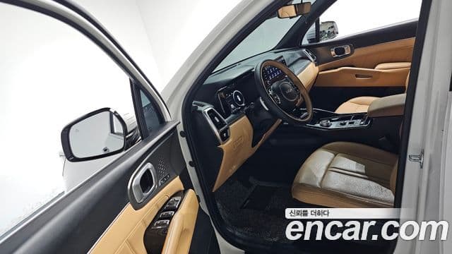 Kia Sorento 2022 — Фото 10/20