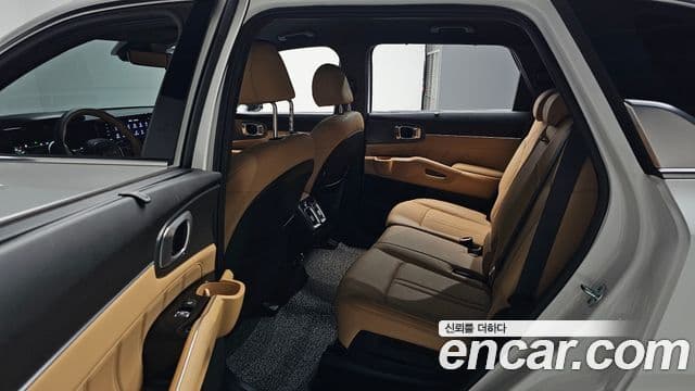 Kia Sorento 2022 — Фото 12/20