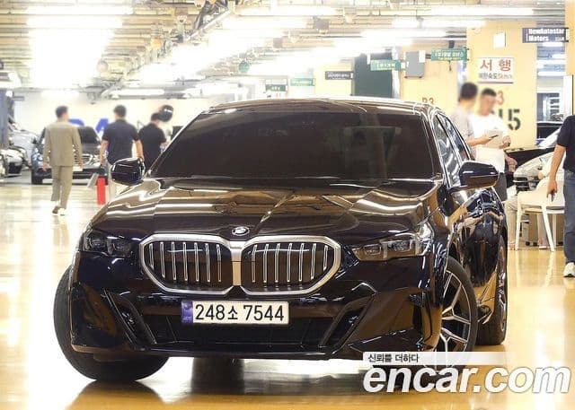 BMW 5 Series 2024 — ფოტო 2/20