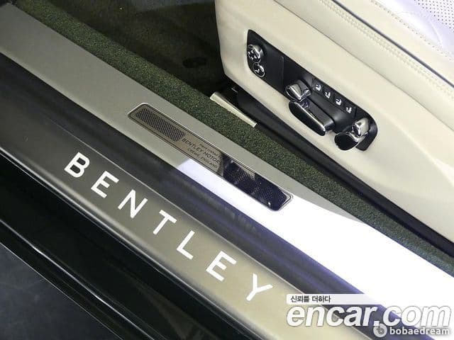 Bentley Continental GT 2019 — фото 9 из 20
