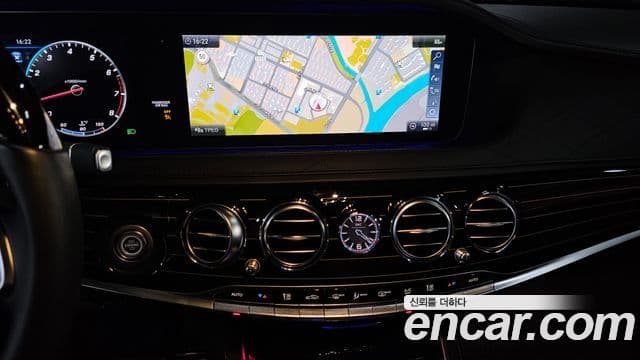 Mercedes-Benz S-Class 2019 — Şəkil 23/40
