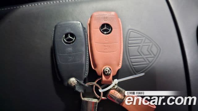 Mercedes-Benz S-Class 2019 — Şəkil 8/40