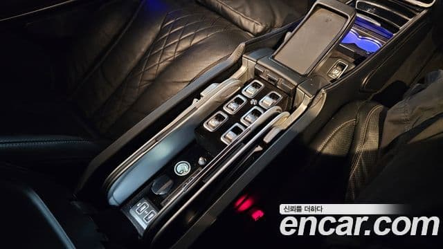 Mercedes-Benz S-Class 2019 — Şəkil 38/40