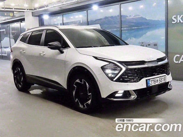Kia Sportage 2023 — ფოტო 2/20
