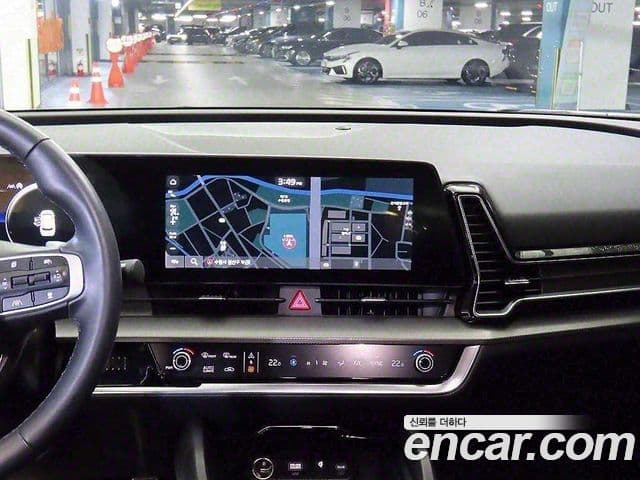 Kia Sportage 2023 — ფოტო 11/20