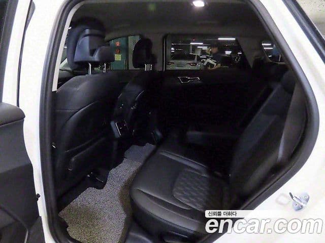 Kia Sportage 2023 — ფოტო 16/20