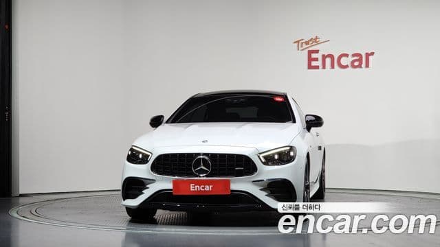Mercedes-Benz E-Class 2023 — Şəkil 14/32