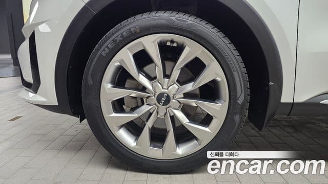 Kia Sorento 2023 — Şəkil 5/20