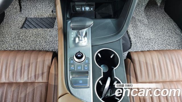 Genesis G70 2019 — Şəkil 9/20