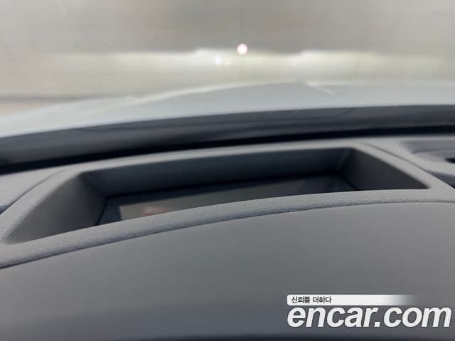 Genesis Electrified G80 2022 — Şəkil 9/20