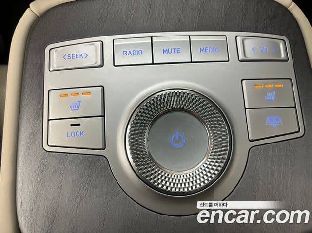 Genesis Electrified G80 2022 — Şəkil 16/20