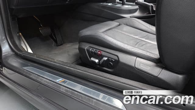 BMW 4 Series 2018 — Фото 18/20
