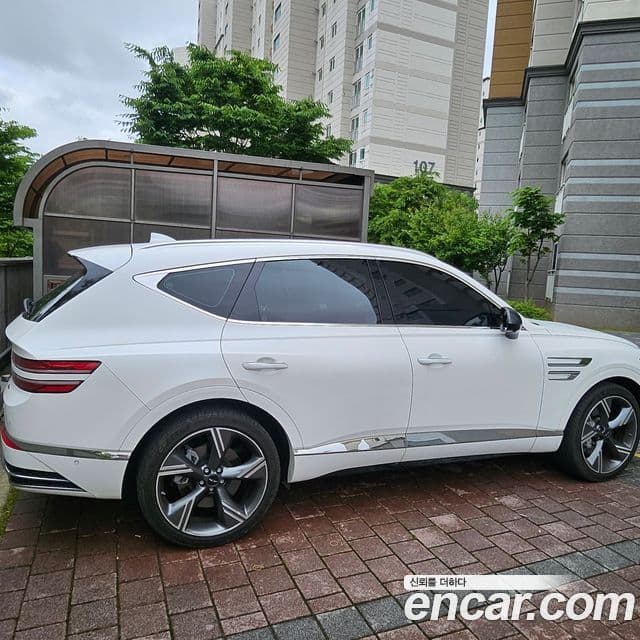 Genesis GV80 2024 — ფოტო 6/18