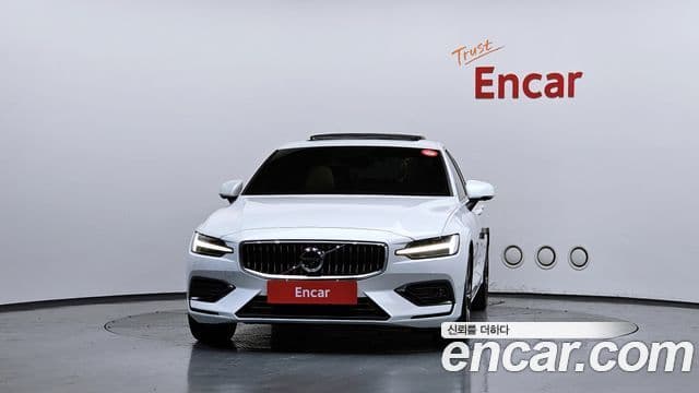 Volvo S60 2021 — Şəkil 3/20