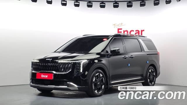 Kia Carnival 2025 — Фото 1/20