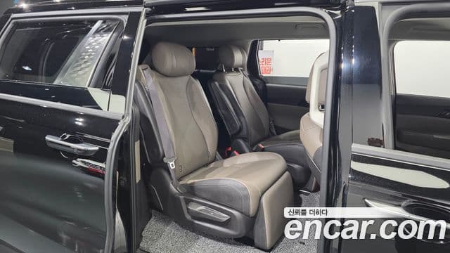 Kia Carnival 2025 — Фото 11/20