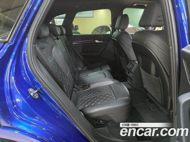 Audi SQ5 2022 — ფოტო 8/20