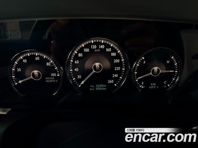 Rolls-Royce Ghost 2021 — Photo 2/20