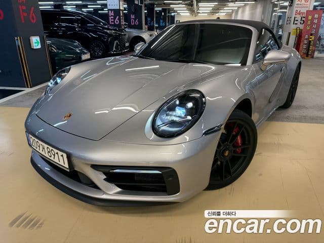 Porsche 911 2022 — ფოტო 1/19