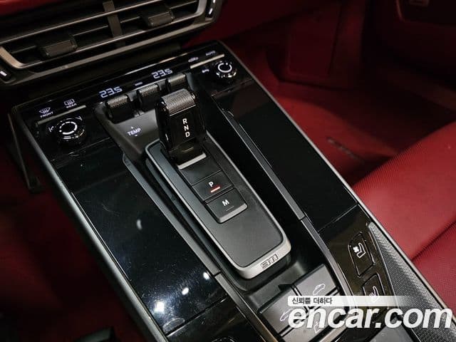 Porsche 911 2021 — Şəkil 15/20