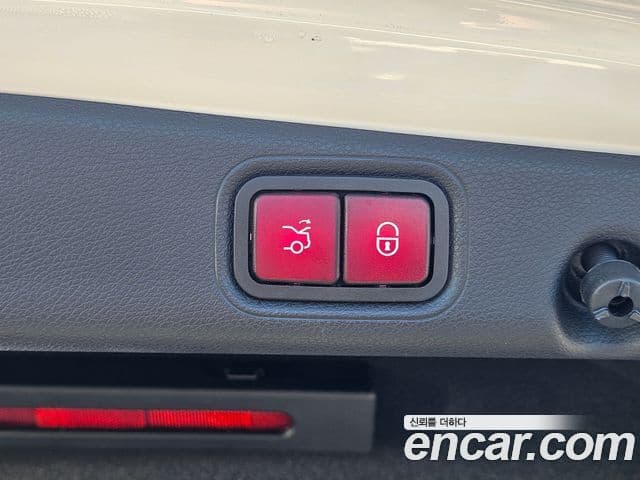 Mercedes-Benz E-Class 2020 — Şəkil 18/20