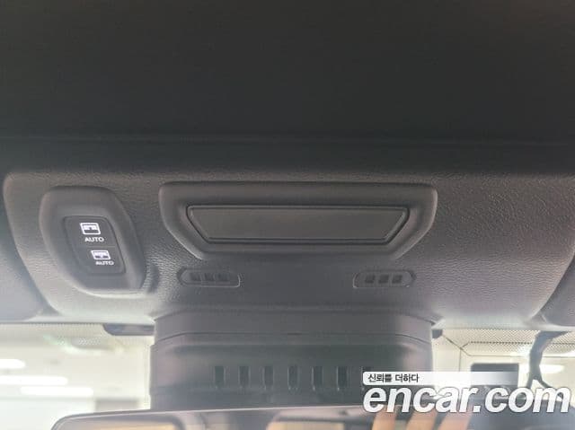 Jeep Wrangler 2023 — Şəkil 9/20