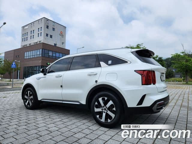 Kia Sorento 2022 — Şəkil 2/20
