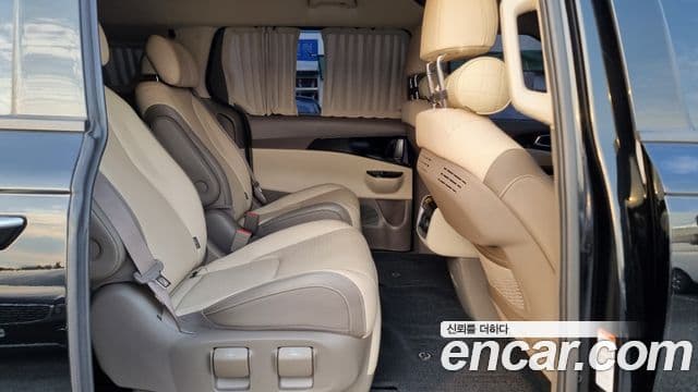 Kia Carnival 2022 — Фото 14/20