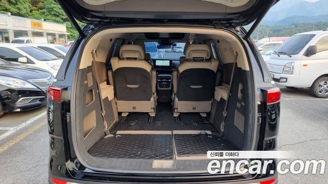 Kia Carnival 2022 — Фото 16/20