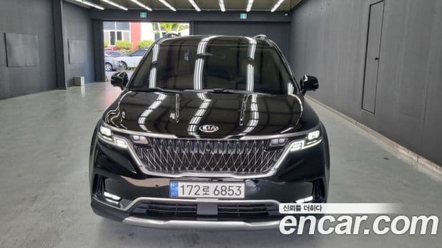 Kia Carnival 2020 — ფოტო 3/17