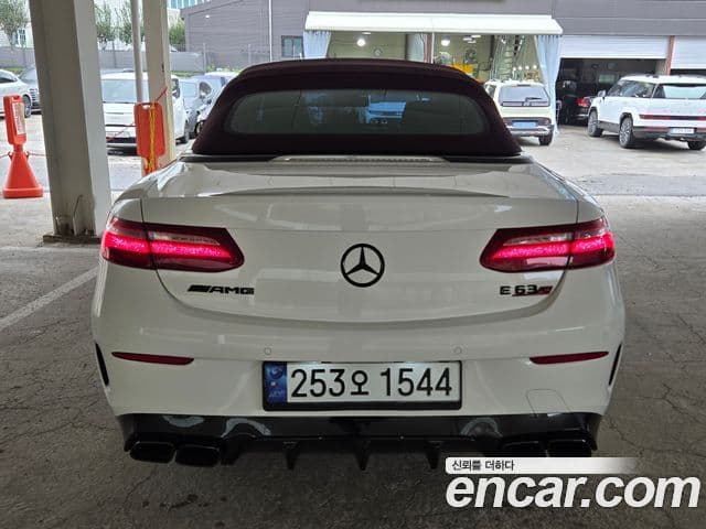Mercedes-Benz E-Class 2018 — Фото 3/20