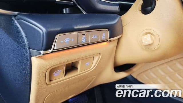 Genesis GV80 2021 — Photo 15/20