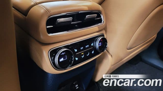 Genesis GV80 2021 — Photo 5/20