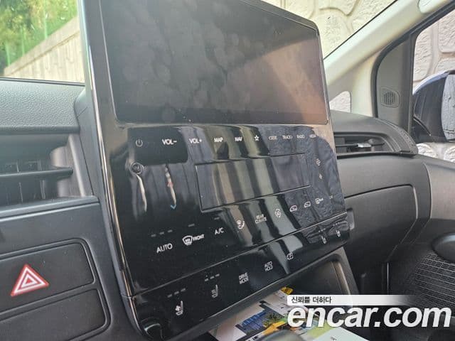 Hyundai Staria 2021 — Şəkil 14/20