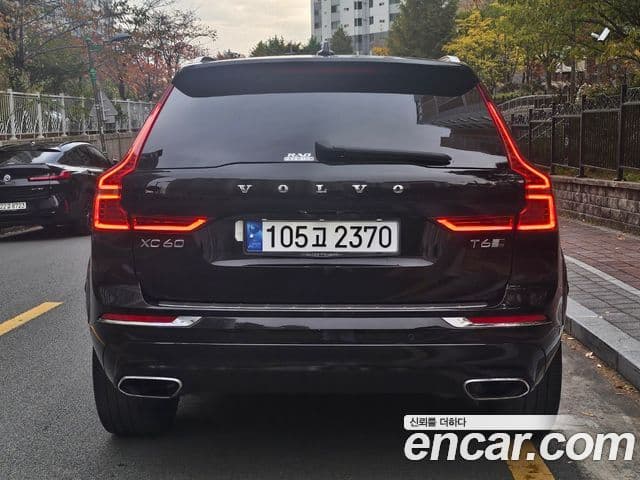 Volvo XC60 2018 — Şəkil 4/20