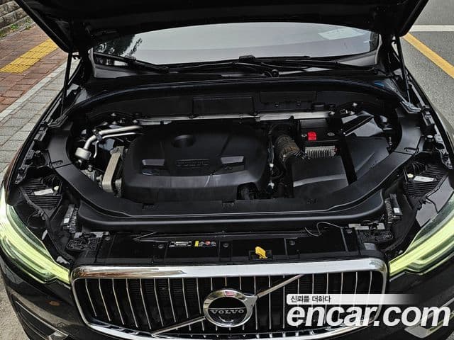 Volvo XC60 2018 — Şəkil 6/20