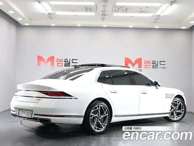 Genesis G90 2025 — Şəkil 2/20