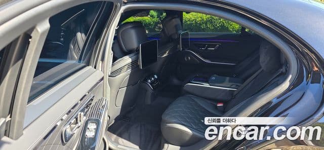 Mercedes-Benz S-Class 2023 — Фото 13/16