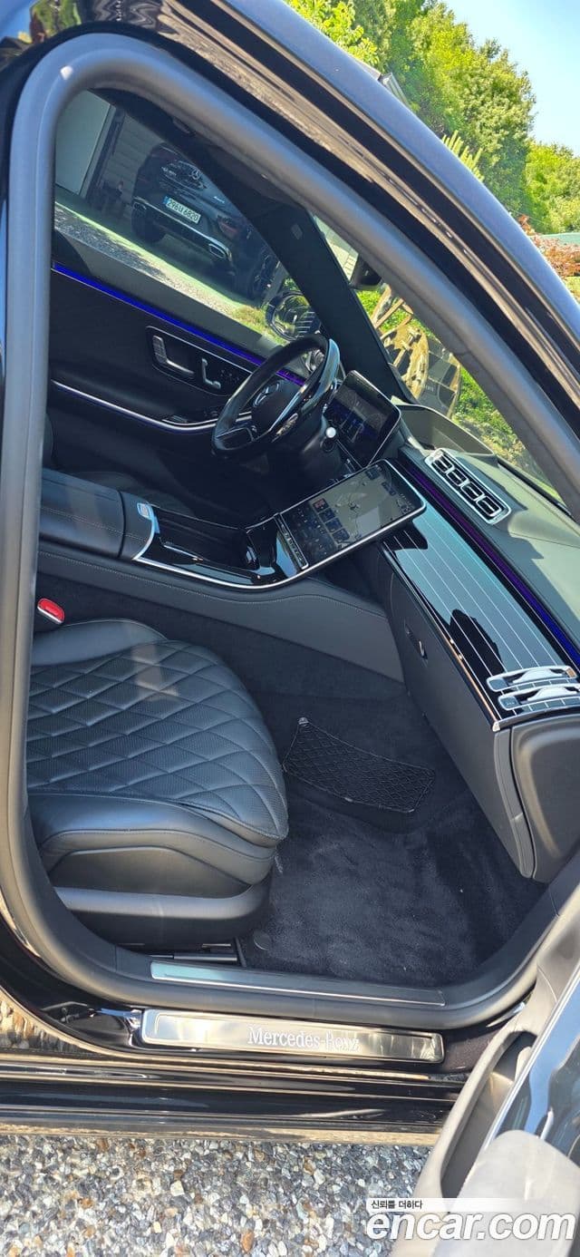 Mercedes-Benz S-Class 2023 — Фото 14/16
