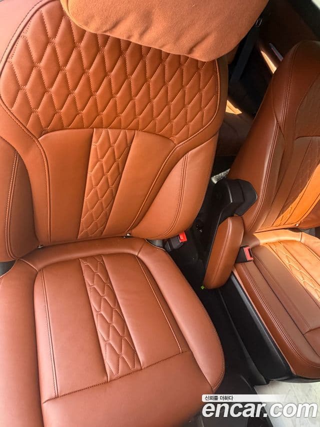 BMW X7 2025 — ფოტო 10/12