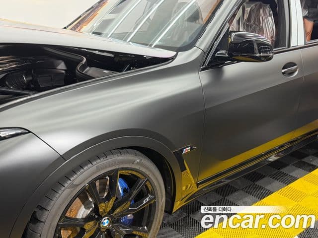 BMW X7 2025 — Photo 15/15
