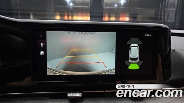 Kia Carnival 2022 — ფოტო 16/20