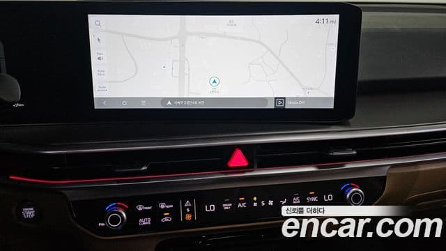 Kia Sorento 2023 — ფოტო 14/20