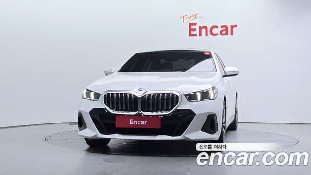 BMW 5 Series 2024 — Şəkil 3/20