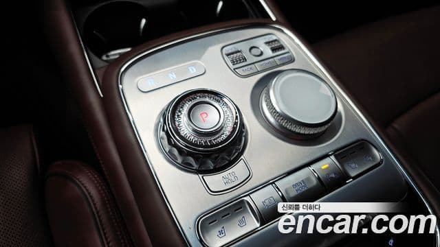Genesis G90 2022 — ფოტო 9/20