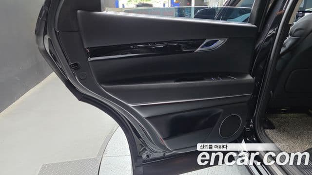 Genesis GV80 2022 — ფოტო 10/31